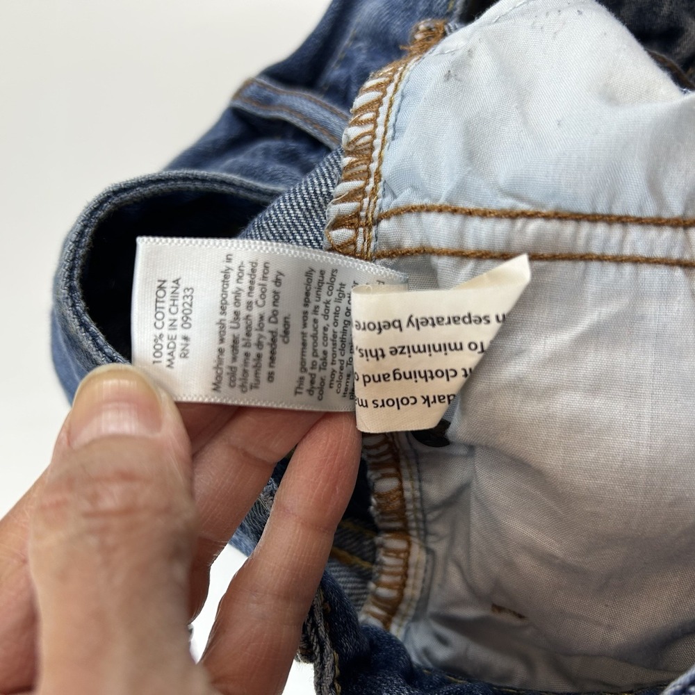 Pacsun Mid Rise Denim Jean Short Size 26 Button Fly 2" Inseam 28" Waist Med Wash - Picture 6 of 7